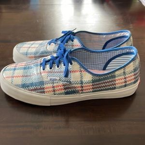 Vans Syndicate Alexis Ross “Laundry bag”